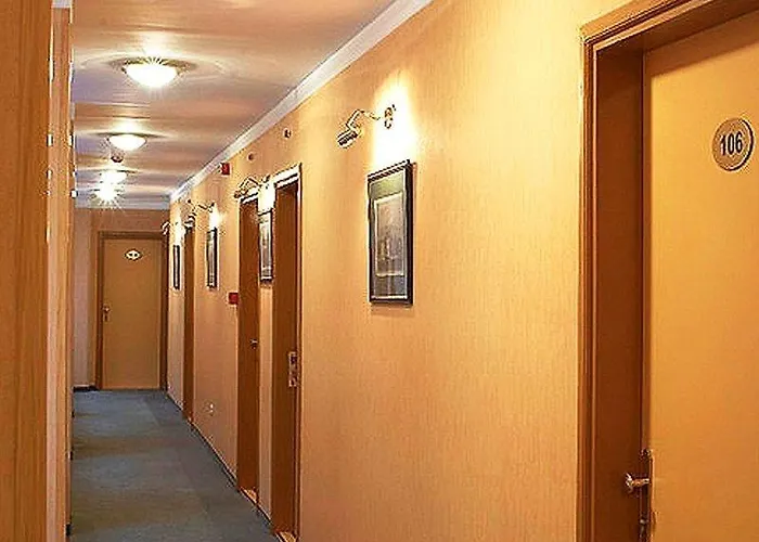 Burg Hotel 3*